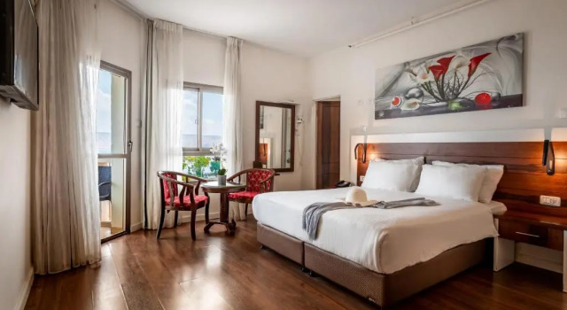 Двухместный номер Standard с балконом Aviv Holiday Flat