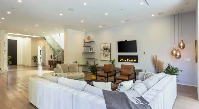 Casa Bella by Oraklus, Забронировать Дом для отпуска Коттеджи Лос-Анджелеса, рядом с Zimmer Children's Museum, Коттедж