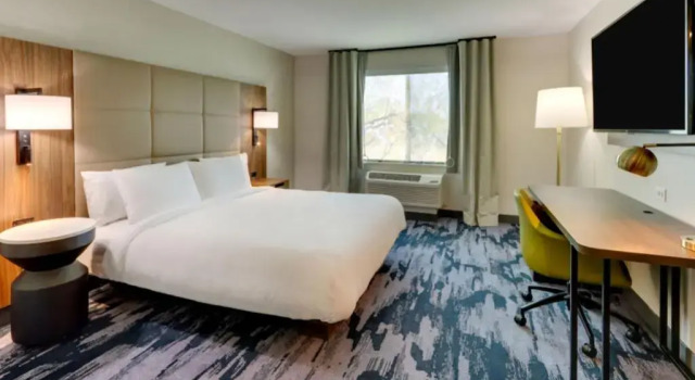 Номер Standard Fairfield by Marriott Inn & Suites Dalton