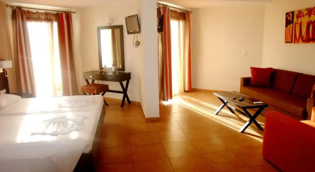 Suite Aphrodite Hotel