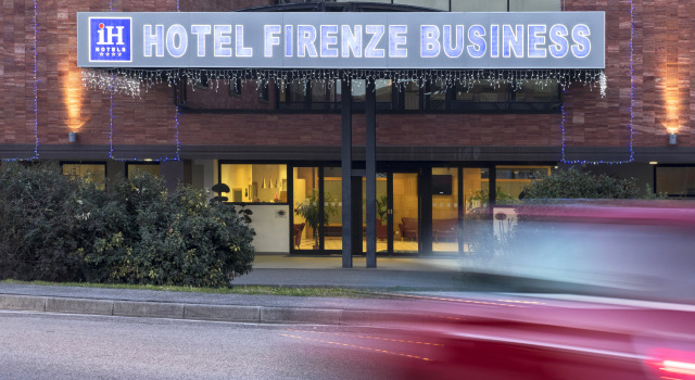 IH Hotels Firenze Business