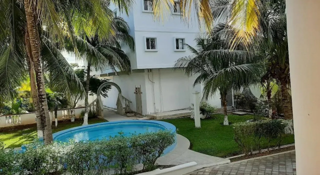 Jerusalem of Cancun Pansion Apts., Prenota Appartamento Hotel a Quintana Roo con parcheggio, Parcheggio