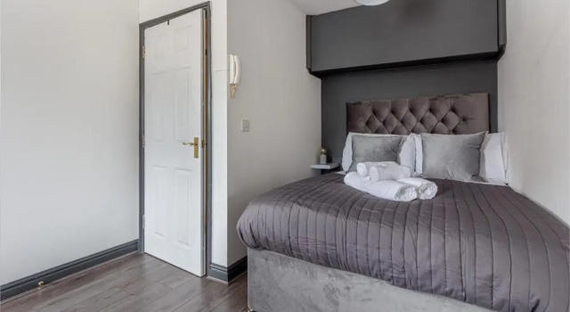 Studio Apartment in Worcester City Centre!, Забронировать Апартаменты/квартира Отели Вустер с парковкой, рядом с Worcestershire County Cricket Club, Парковка