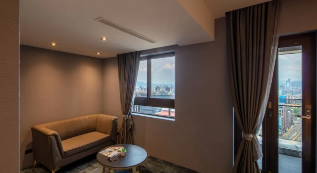 Семейный номер Deluxe Roaders Plus Hotel - Taipei Station