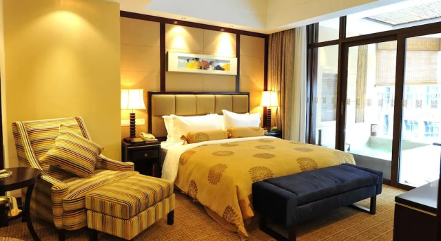 Люкс Deluxe Nanjing Greenland Yuhao Hot Spring Hotel