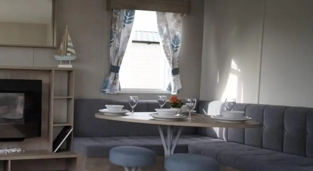 Immaculate 3 Bedroom Caravan in Presthaven
