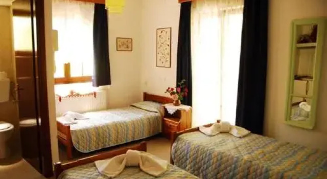 Atzanou Rooms, 预订 酒店 Kamariotissa Samothraki Island