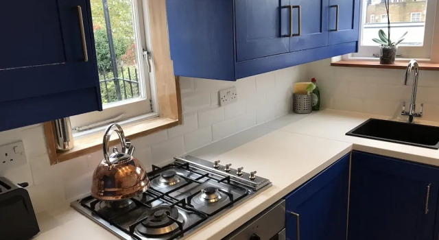 Wix's Lane 3 bed Apartment