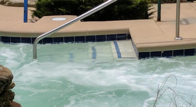 Коттедж Snowshoe 2BR Ski-InSki-Out Steps to Ballhooter Lift Mountain Lodge Condo