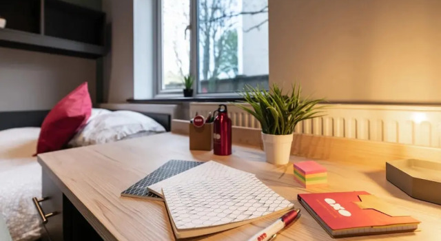 Студия Classic Sherbourne Student Village