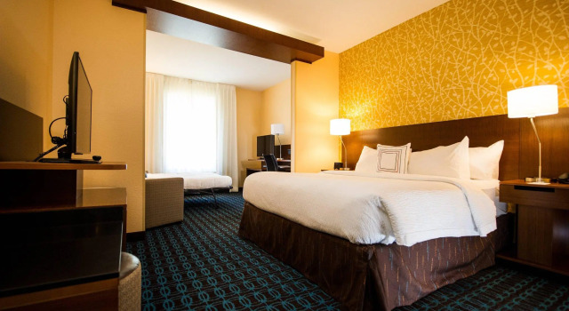 Двухместный люкс Fairfield by Marriott Cambridge
