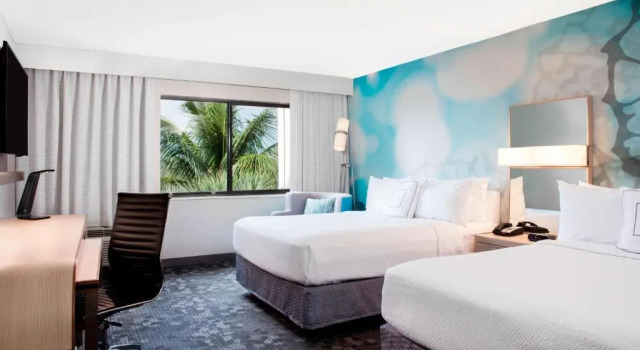 Четырёхместный номер Standard Courtyard by Marriott Fort Lauderdale Coral Springs