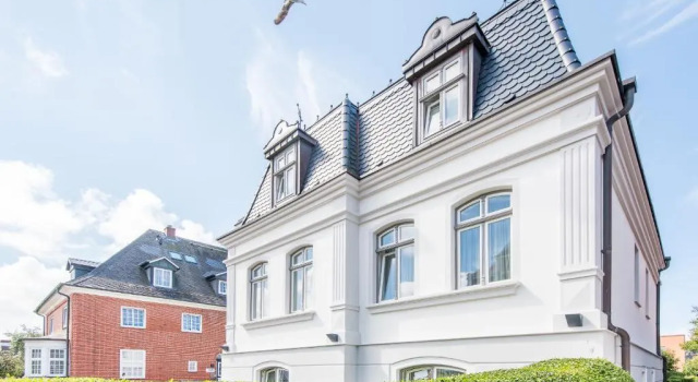 Die Villa 1903 Whg 4, Забронировать Вилла Отели Вестерланд с парковкой, рядом с Аквапарк "Зюльтер Велле", Парковка