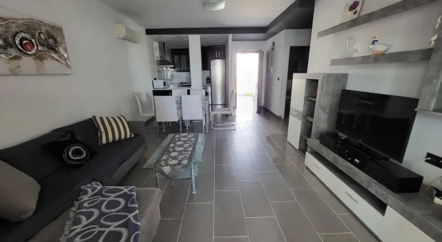 Cozy Orihuela Stay for 5, Забронировать Апартаменты/квартира Ориуэла-Коста провинция Аликанте