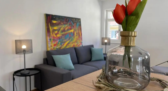 VINCENT Apartment in Bregenz mit Parkplatz, Book Apartment Hotels in Vorarlberg with Parking, Parking
