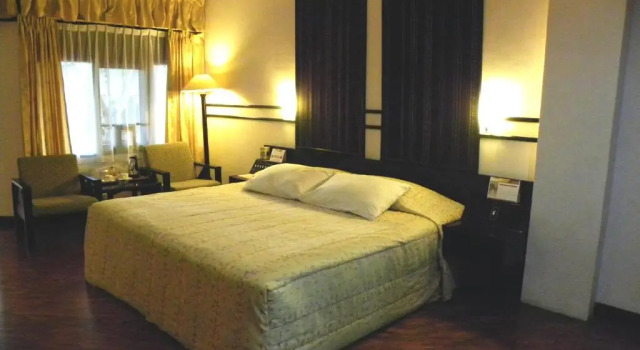 Двухместный полулюкс Hotel Sibayak Internasional
