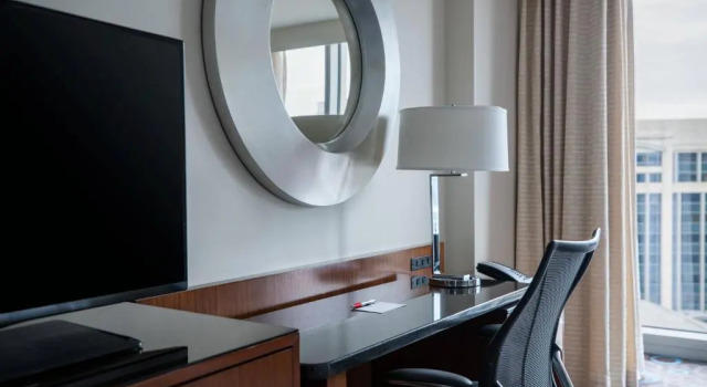 Двухместный номер M Club с доступом в лаунж Marriott Marquis Washington, DC