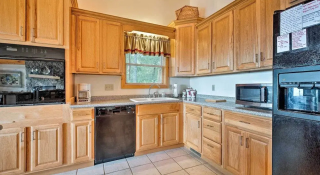 Smoky Mountain Vacation Rental Near Bryson City!, Забронировать Дом для отпуска Виллы Брайсон-Сити, Вилла