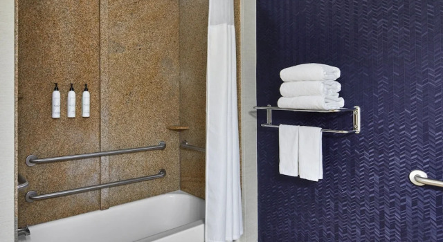 Двухместная студия Fairfield Inn & Suites by Marriott Gainesville