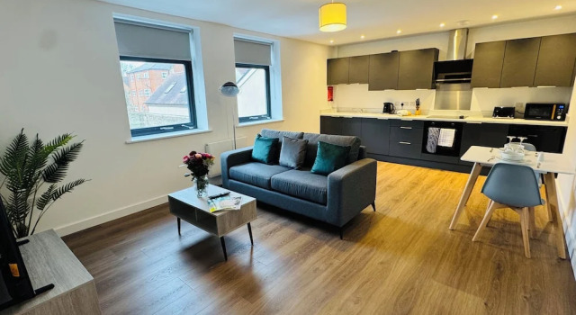 The Square Apartments Flat 6, Забронировать Апартаменты/квартира Суиндон Уилтшир, рядом с The Energy Check County Ground