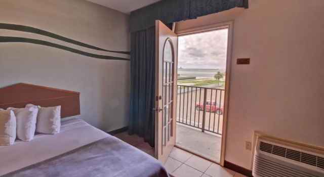 Четырёхместный номер Standard Home2 Suites by Hilton South Padre Island
