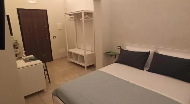 18 Mq, Book Hotel Hoteller i Pulsano med pool, Swimmingpool