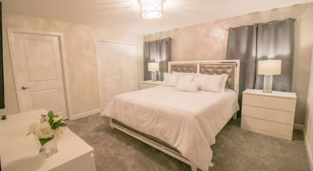 9005 SD - Gorgeous 4BR Townhome - Private Pool, Book Hotel Hoteller i Four Corners med pool, Swimmingpool