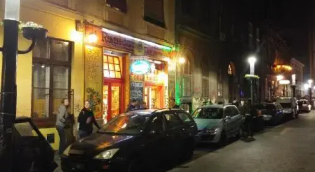 Sleepover City Center Hostel, Varaa Hostelli Budapest Budapest