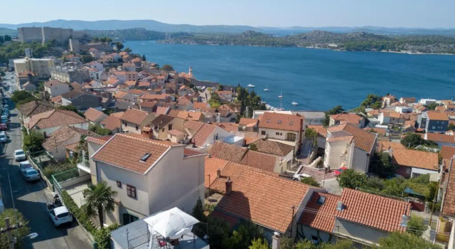 Коттедж Holiday home Elin Šibenik