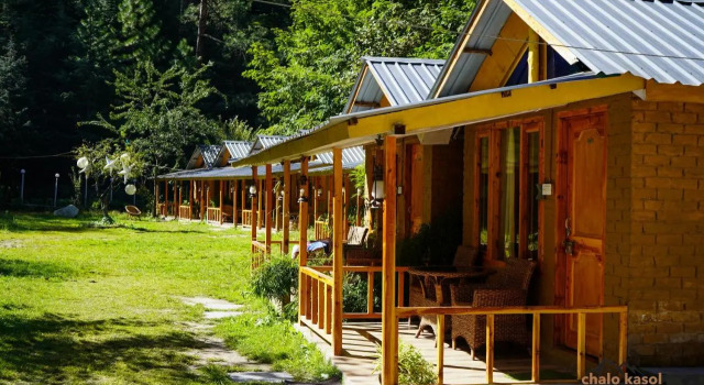 Chalo Kasol Huts and Camps