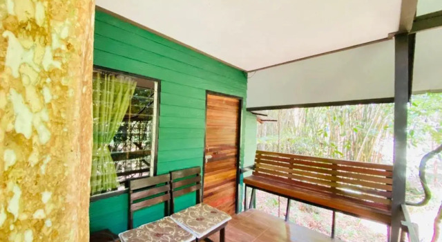 Бунгало Standard Khao Sok Tree House Resort
