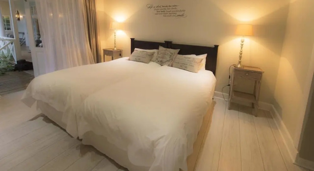 Номер Luxury Lemon Tree B&B