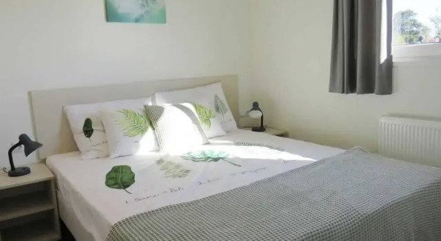 Modern Chalet on the Water of the Markermeer, Забронировать Шале Отели Норда 3 звезды, 3*