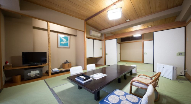Fukuritei Ogawaya, Boek Hotel Hotels in Tokai met parkeren, Parkeren