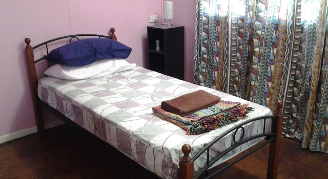 Airport Homestay, Rezervați Hotel Yaren Nauru