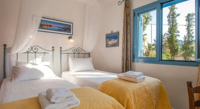 Villa-clio Sublime Views Down to the sea