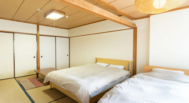Четырёхместный семейный номер Standard Villa Alpen