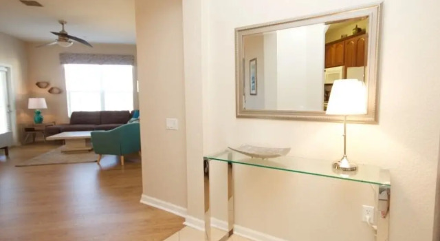 Executive Penthouse 3 Bedroom Condo by RedAwning