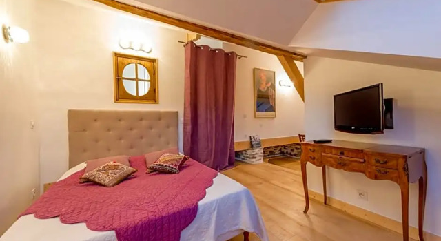 Au Cheval Blanc - appartements et chambres dhôtes, Забронировать Апартаменты/квартира Отели Belledonne с завтраком, Завтраки