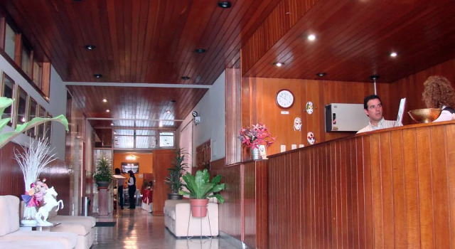 Hotel Melodia, Varaa Hotelli Hotellit Provincia de Lima pysäköinnillä, Pysäköinti