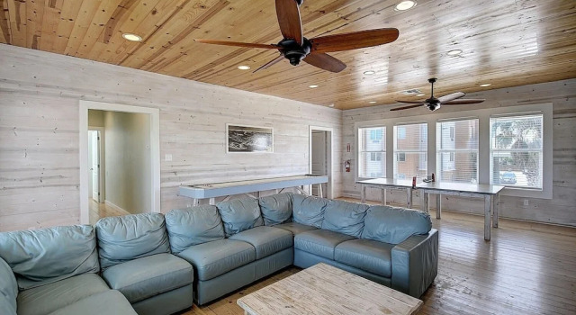 Beach Club 10 Bedrooms 8.5 Bathrooms Home