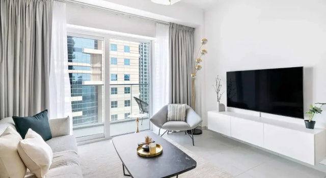 Silkhaus Beach Walking Distance Dubai Marina