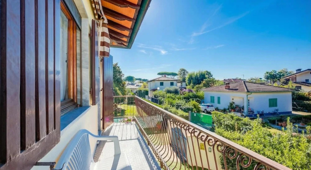Семейный коттедж с балконом Casa Vittoria 800m from sea