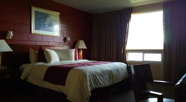 Номер Standard Riverview Motel