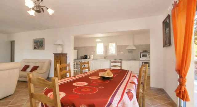 Pastoral Holiday Home With Terrace, Garden, Barbecue, Garage, Varaa Hotelli Aiguines Gorges du Verdon