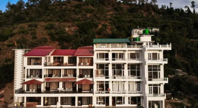 StoneWood Villa by Royal Collection, Rezervovat Vila Ranikhet Uttarakhand