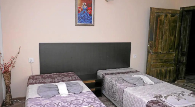 Guest house Medina, Boek Pension Hotels in Iron Gate met parkeren, Parkeren