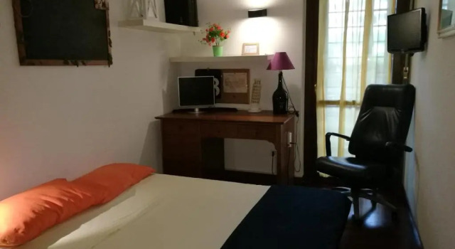 ROMA M3 JONIO Double ROOM with BATHROOM, Prenota Hotel Hotel a Lazio con parcheggio, Parcheggio