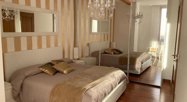 Апартаменты Palazzo Teatro Vecchio-Holiday Suites Salò