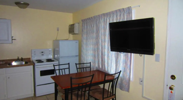 Двухместный люкс Black Sea Motel
